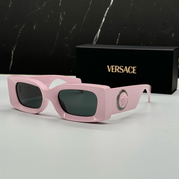 NEW VERSACE VE4474U 5485/87 PINK SQUARE WOMEN SUNGLASSES VERSACE VE4474U 548587 - Picture 1 of 12